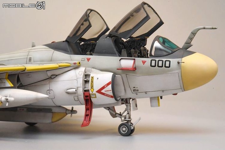 [模型製作記] EA-6B徘徊者(Prowler)電戰機 1/72
