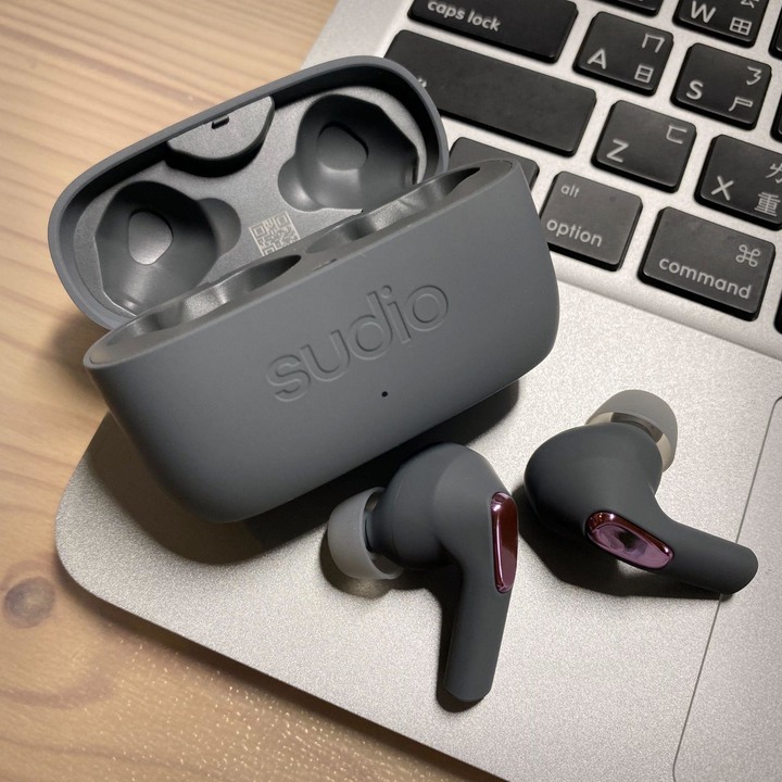 【雙11黑五優惠】沉浸屬於我的生活節奏 - SUDIO E2 真無線藍牙耳機/開箱分享