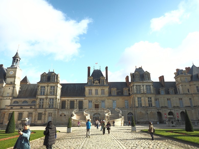 楓丹白露宮(Chateau de Fontainebleau),外掛凱旋門(Arc de Triomphe)、聖母院(Cathédrale Notre-Dame de Paris)、歌劇院(Palais Garnier)、莫里哀噴泉(Fontaine Molière)、聖米歇爾噴泉(Fontaine Saint-Michel) — 世界文化遺產 之 楓丹白靈宮及其園林(Palace and Park of Fontainebleau) — 2023年冬季歐洲行旅 第八部