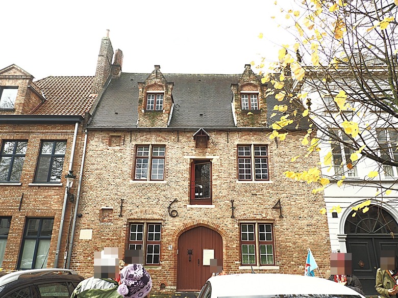 布魯日大廣場(Grote Markt)、大鐘樓(Belfort) 、市政廳(Stadhuis Brugge) 、玫瑰碼頭(Rosary Quay) 、聖母教堂(Onze-Lieve-Vrouwekerk)、貝居安禮修道院(Begijnhofkapel),還有白酒淡菜 — 世界文化遺產 之 布魯日歷史中心(Historic Centre of Brugge) — 2023年冬季歐洲行旅 第五部