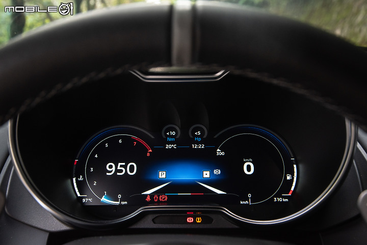 Alpine A110 試駕|羽量級絕佳操控,令人愛不釋手的法系小跑車!
