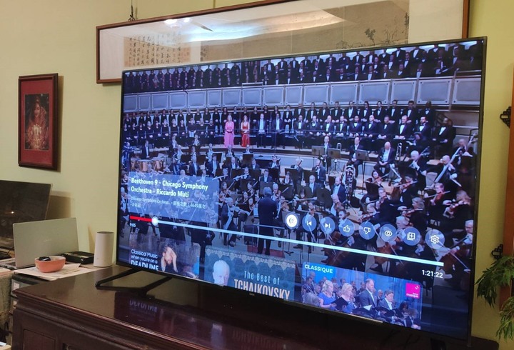 家裡新買的歌林QLED 75型智慧電視 KLT-75QG01開箱