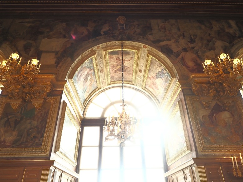 楓丹白露宮(Chateau de Fontainebleau)，外掛凱旋門(Arc de Triomphe)、聖母院(Cathédrale Notre-Dame de Paris)、歌劇院(Palais Garnier)、莫里哀噴泉(Fontaine Molière)、聖米歇爾噴泉(Fontaine Saint-Michel) — 世界文化遺產 之 楓丹白靈宮及其園林(Palace and Park of Fontainebleau) — 2023年冬季歐洲行旅 第八部