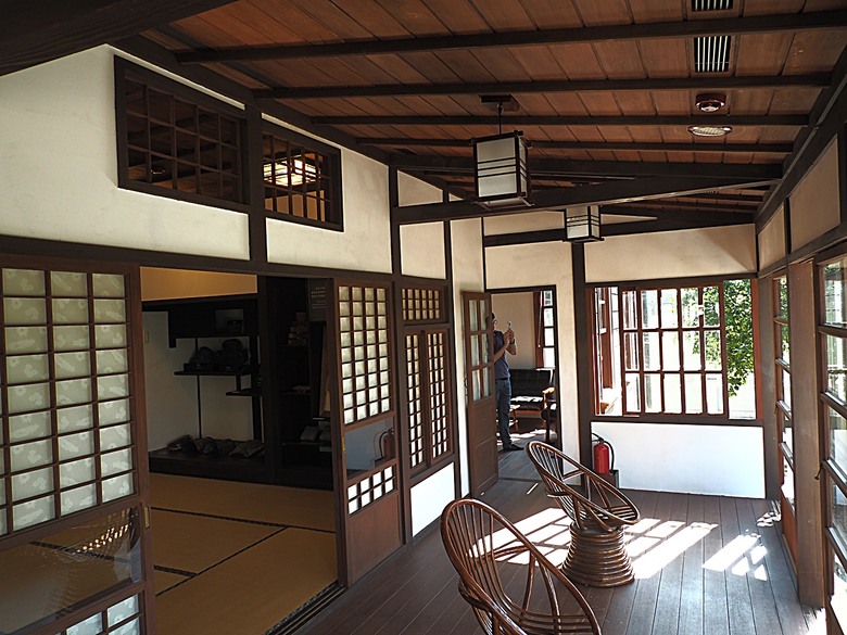 【小惡魔金龍踏春】鄞山寺(汀州會館)、龍山寺、清水巖、福佑宮、重建街、日本警官宿舍、滬尾小學校禮堂,附掛真理街阿給 — 淡水古蹟一日行旅 上半場