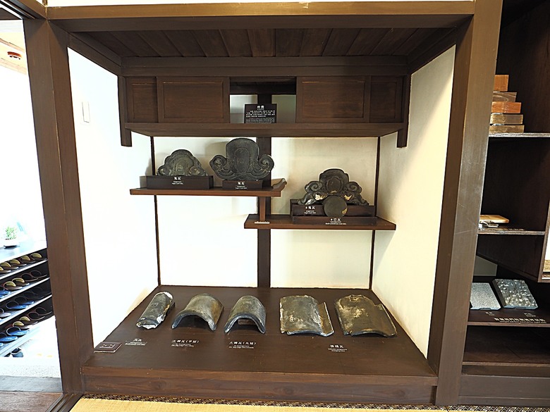 【小惡魔金龍踏春】鄞山寺(汀州會館)、龍山寺、清水巖、福佑宮、重建街、日本警官宿舍、滬尾小學校禮堂,附掛真理街阿給 — 淡水古蹟一日行旅 上半場