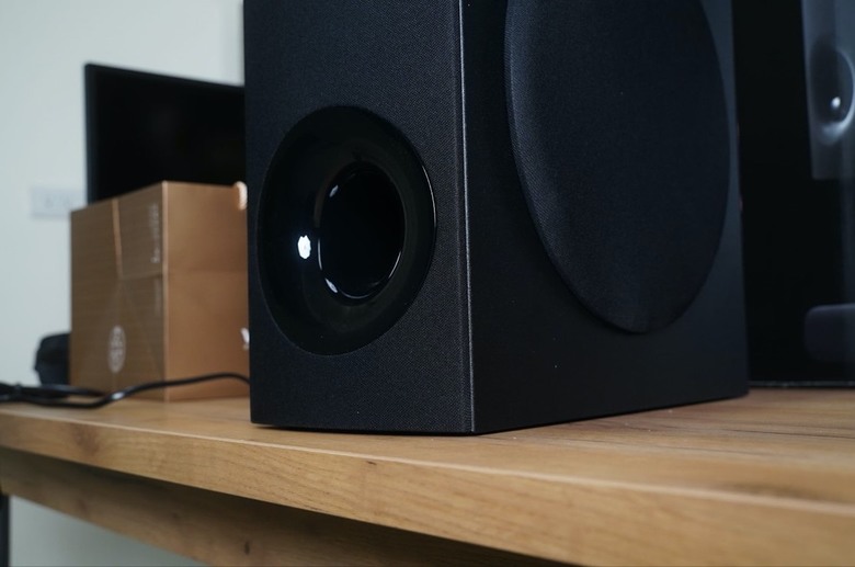 YAMAHA SRB40A 電視外接音響一個月的使用心得分享