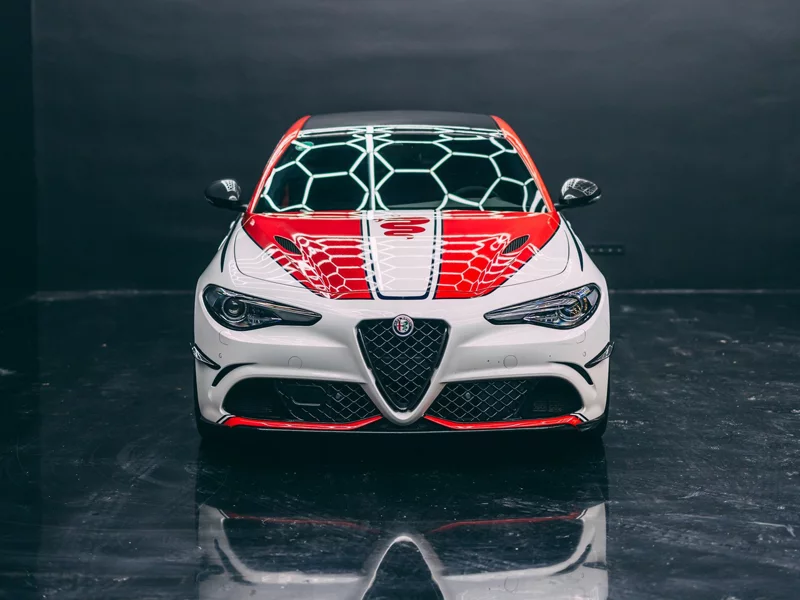 全球只有10台的Alfa Romeo Giulia QV賽車版 即將在RM蘇富比拍賣!
