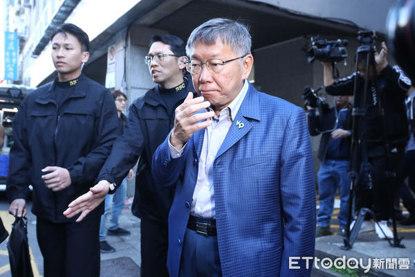 立院龍頭要挺誰柯文哲晚間回應:我們已提出想法