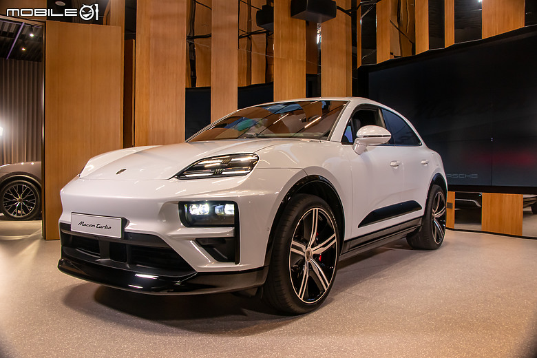 加入純電戰局,內外全面革新!Porsche Macan 大改款新加坡首發直擊!