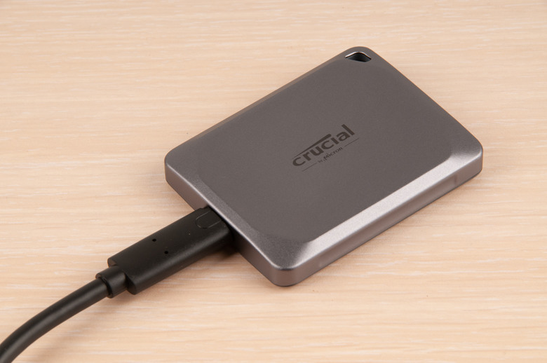 行動速度狂熱者的最愛！Crucial X9 Pro Portable SSD 開箱，感受極致衝擊的震撼！