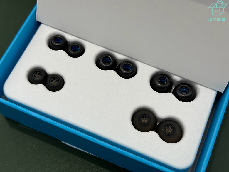 【小宅開箱】JLab Epic Lab Edition 旗艦降噪真無線藍牙耳機 ，看片聽歌超享受。