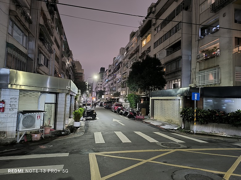 紅米Note 13 Pro+搶先開箱