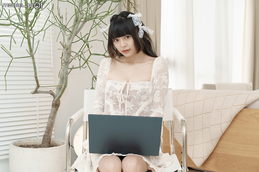 點我看大圖 ASUS Zenbook 14 OLED(UX3405)|延續輕巧邁入 AI 筆電新世代