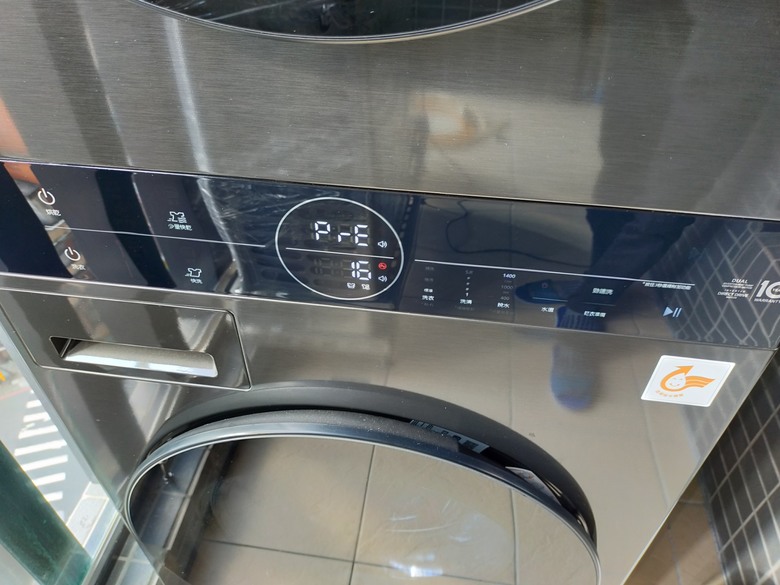 窄版LG WashTower™ AI智控洗乾衣機試用分享