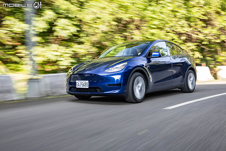 美系中型《電動休旅》比拼｜Ford Mustang Mach-E x Tesla Model Y