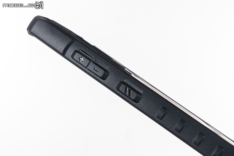 UAG x 三星Galaxy S24 Ultra保護殼|首發支架款走新意!