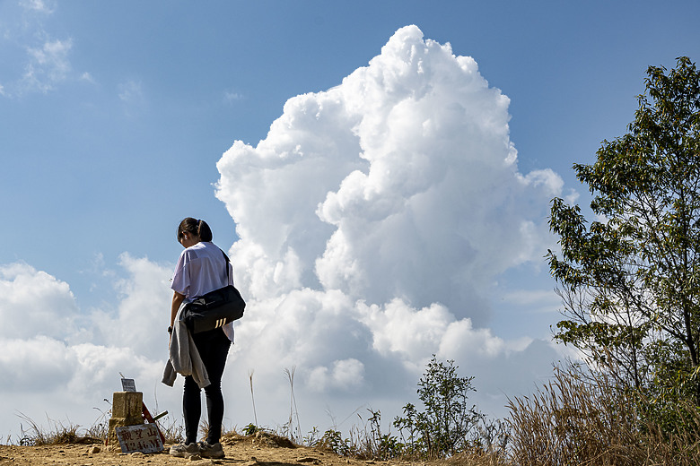 點我看大圖 冬天來去屏東觀望山(德文山)