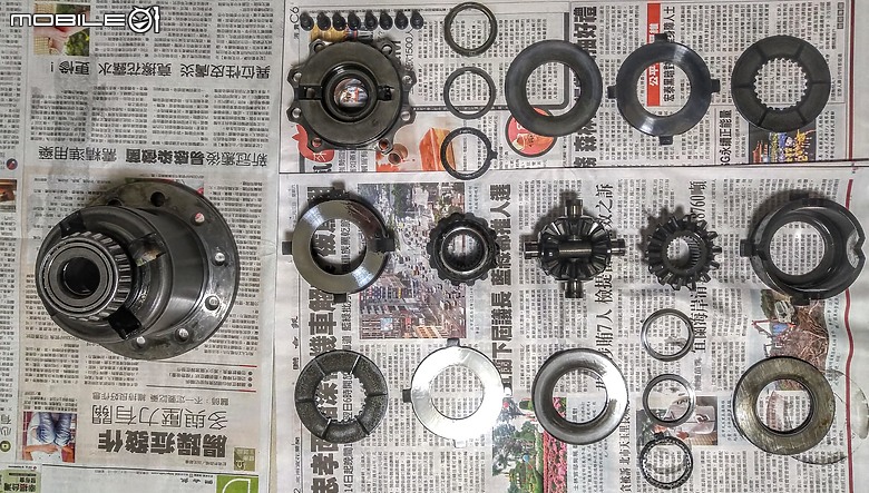 點我看大圖 E34 DIY專輯31 原廠LSD限滑差速器搭載