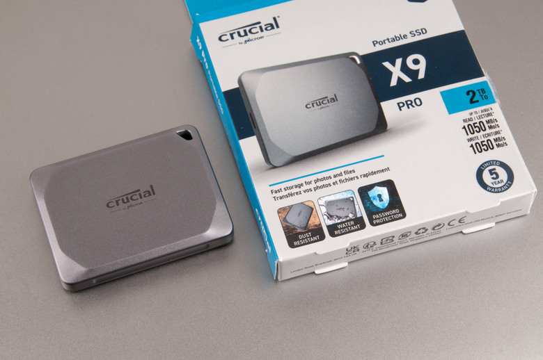 行動速度狂熱者的最愛！Crucial X9 Pro Portable SSD 開箱，感受極致衝擊的震撼！