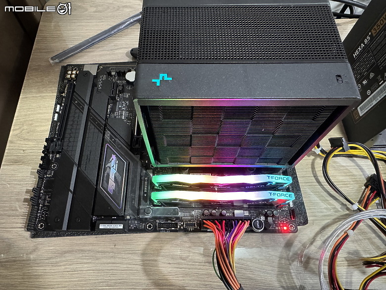 點我看大圖 ROG STRIX 主流好板 Z790-F GAMING WIFI II 規格再強化