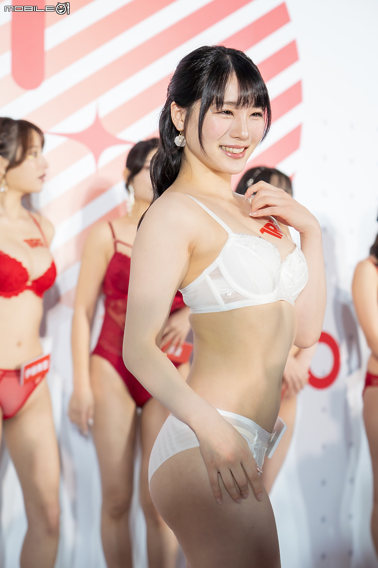 TSE 台灣寫真博覽會直擊｜集結亞洲超人氣寫真女星，睽違 7 年盛會再開！