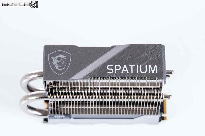 微星 SPATIUM M570 PRO FROZR PCIe 5.0 SSD 實測 以極致被動空冷設計打造冷靜高效儲存