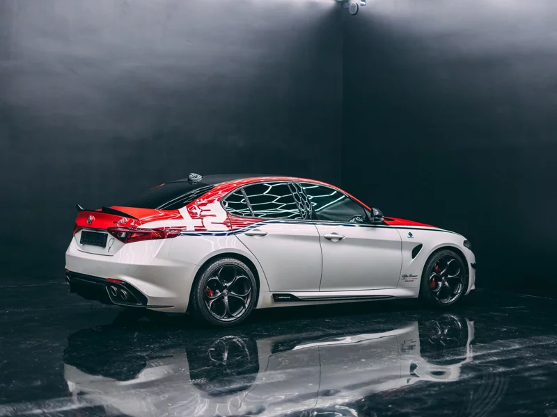 全球只有10台的Alfa Romeo Giulia QV賽車版 即將在RM蘇富比拍賣!