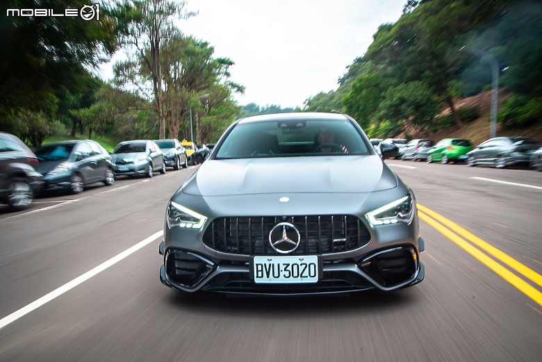 Mercedes-AMG CLA 45 S 4MATIC+小改款試駕|成熟科技加持,三年後再見依然如此誘人!