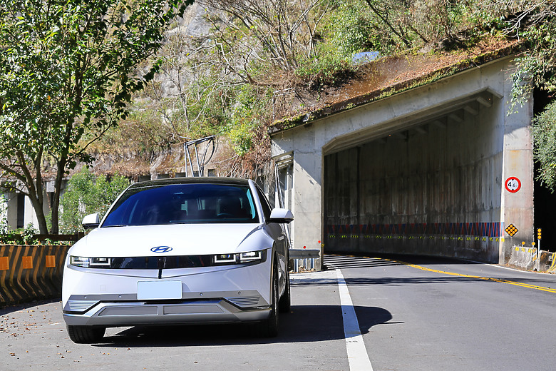 (映像旅行) 零排放寧靜快意、極享山林森呼吸in阿里山 feat. Hyundai IONIQ 5 EV600 Performance