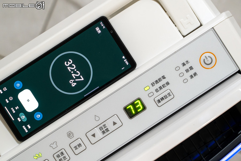 日立 HITACHI RD-22FC 清淨型除濕機｜一機雙效 X 貼心設計，擁抱乾爽舒適生活！