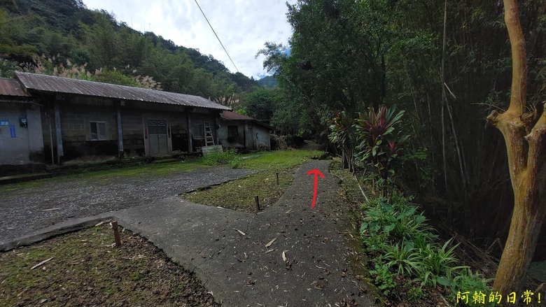 平溪好多尖|尖山尖尖東峰 石燭尖、九龍山、無名尖、峰頭尖東峰,環狀O型走一圈