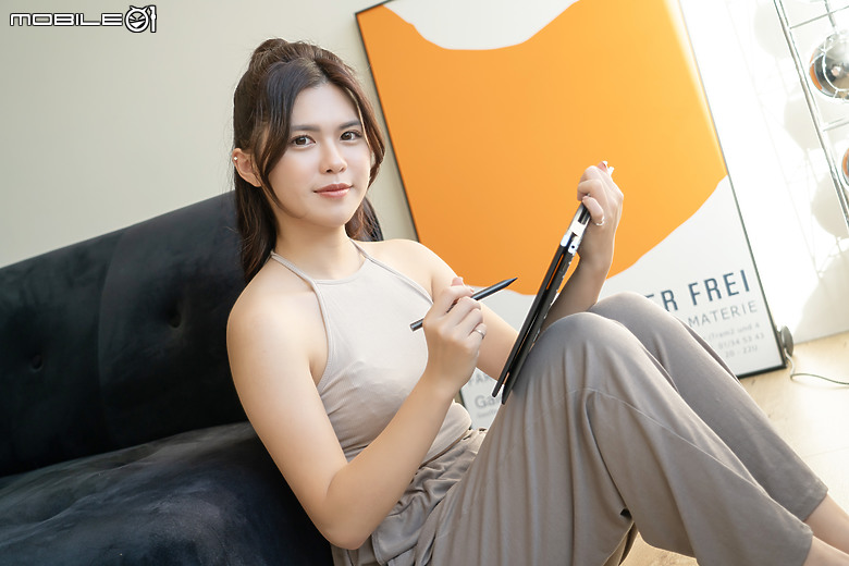 HP Spectre x360 14 (2024) 翻轉觸控筆電|AI 功能與專業視覺再創質感巔峰!