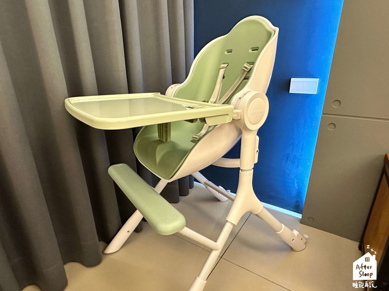 點我看大圖 育兒用品|ORIBEL COCOON Z成長型高腳餐椅_陪伴成長的美型好夥伴