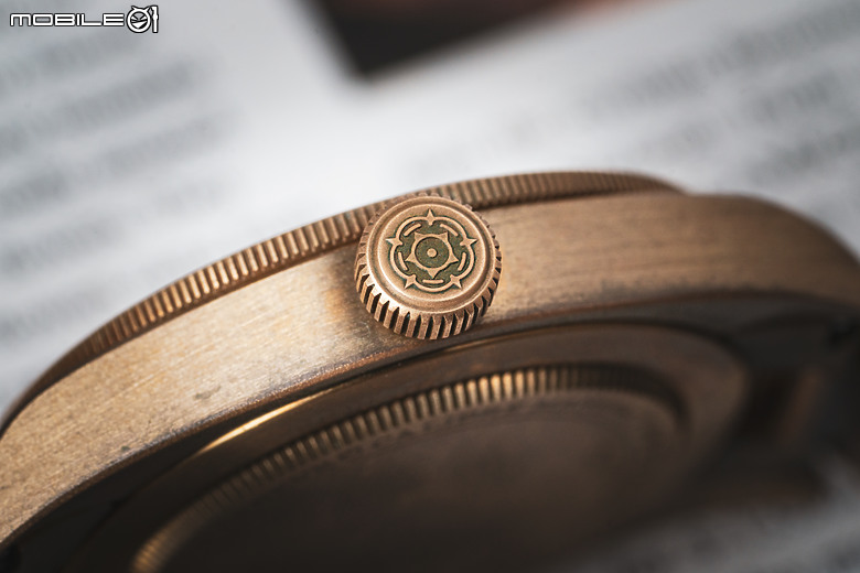 溫潤而內斂的存在 TUDOR Black Bay 79012M 帝舵 青銅腕表