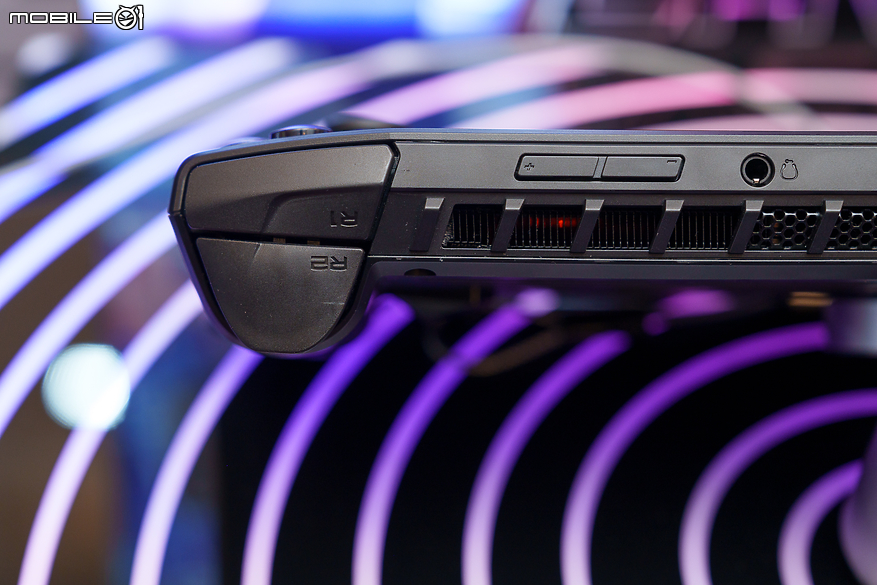 【CES2024】MSI CLAW 遊戲掌機動手玩 操作手感佳，效能與續航讓人期待！