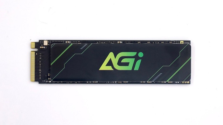 PCIe Gen3 x4 M.2 SSD 讀取竟然超過 3,700MB/s！？AGI AI218 4TB