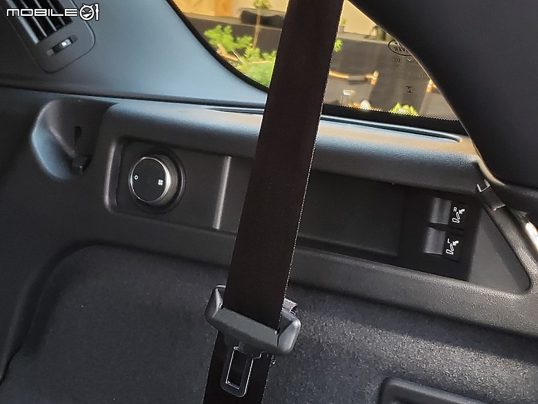 小改款Discovery Sport P250 Dynamic SE試駕|來去野苒莊園住一晚,越野體驗、科技進化、美食饗宴一次滿足!