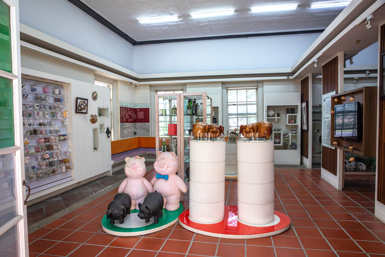 點我看大圖 ◆橋頭糖廠 · 糖金歲月散策館 · 吉照故里茶道院 · 老街美食 ◆彌陀漁港海岸光廊 ◆蚵仔寮魚市