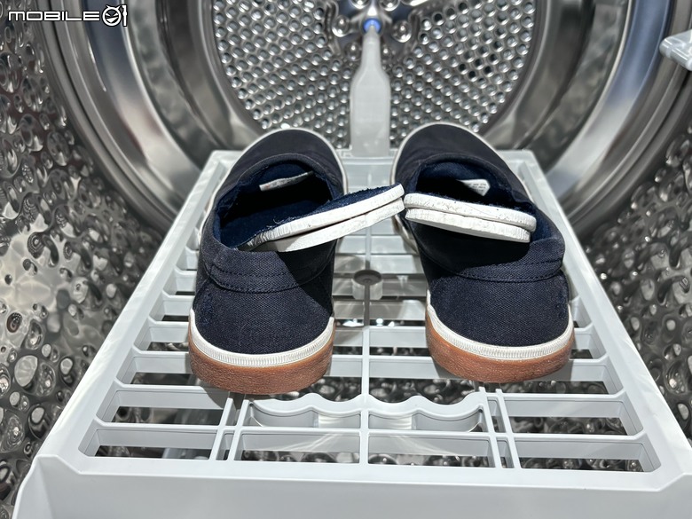LG WashTower™ AI智控洗乾衣機 重新定義我的洗衣方式~