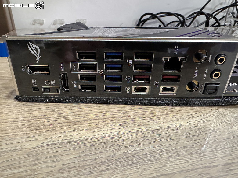 點我看大圖 ROG STRIX 主流好板 Z790-F GAMING WIFI II 規格再強化