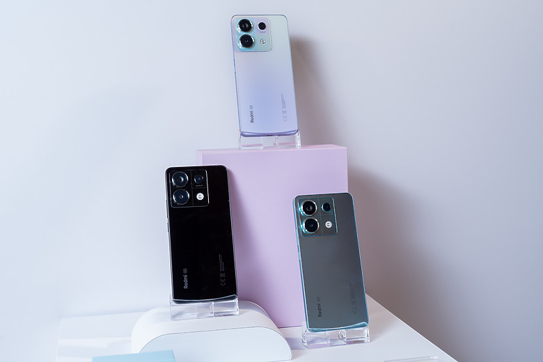 紅米Redmi Note 13系列登場 兩億畫素搭IP68不用一萬五！