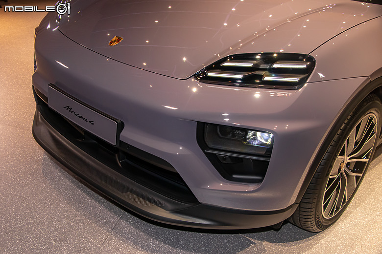 加入純電戰局，內外全面革新！Porsche Macan 大改款新加坡首發直擊！