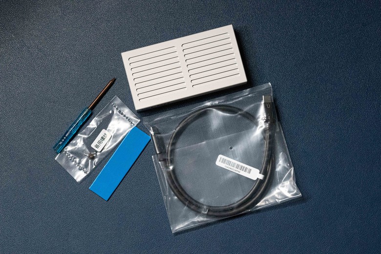 macOS + Windows 雙系統外接硬碟盒解決方案｜Thunderbolt + USB 3.2 Gen 2 雙模雙主控