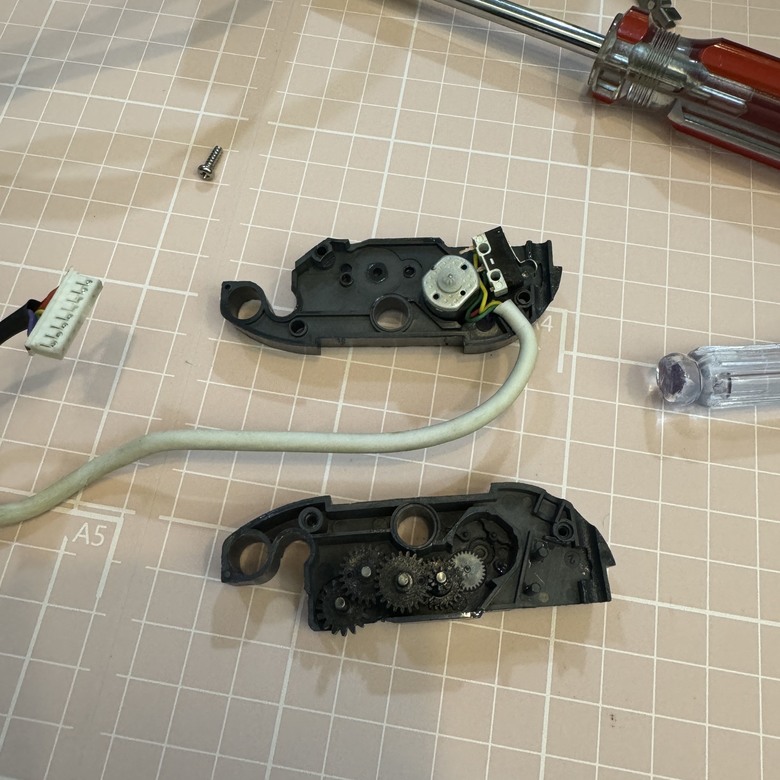 DIY 簡單修好三星電子鎖故障無法自動上鎖