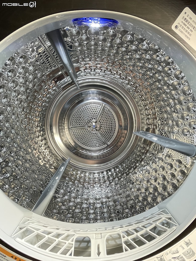 LG WashTower 極窄美型版輕鬆搞定跟塵蟎過敏原說掰掰