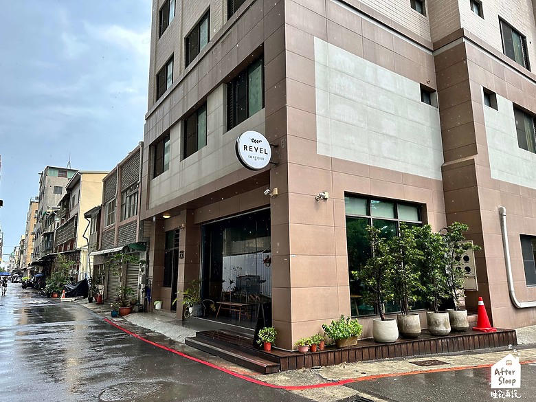 點我看大圖 高雄前鎮|瑞福咖啡REVEL COFFEE STUDIO_舒芙蕾鬆餅推推