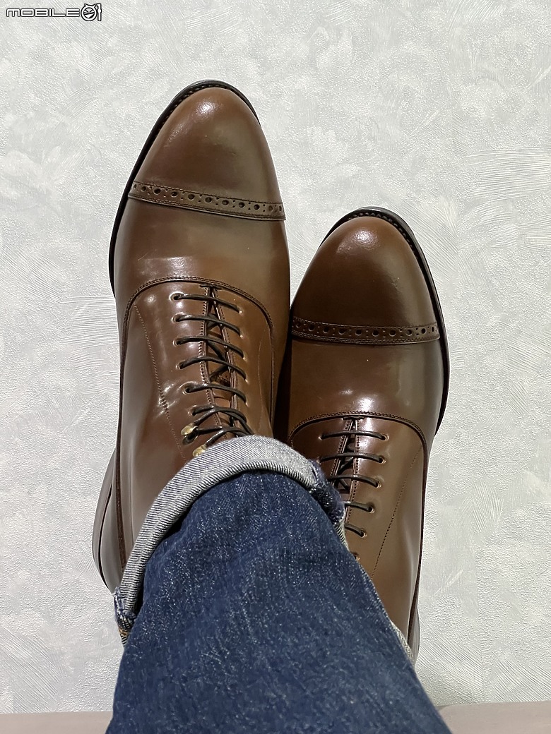 【開箱】皮中鑽石，馬臀皮 Balmoral Boots