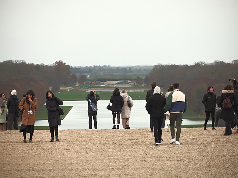 凡爾賽宮(Château de Versailles) — 世界文化遺產 之 凡爾賽宮及其園林(Palace and Park of Versailles) — 外掛巴黎市政廳(Hôtel de Ville)、古監獄(Conciergerie) 、皇家宮殿(Domaine National du Palais-Royal) — 2023年冬季歐洲行旅 第七部
