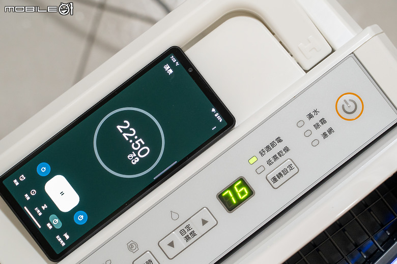 日立 HITACHI RD-22FC 清淨型除濕機｜一機雙效 X 貼心設計，擁抱乾爽舒適生活！