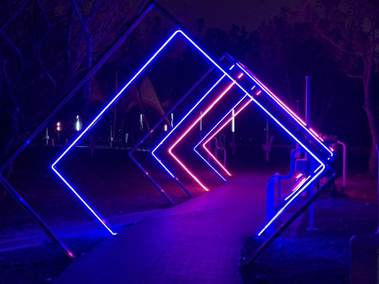 把握最後拍照機會! 台中中央公園「兔兔燈」1/18撤展,中台灣元宵燈會將登場